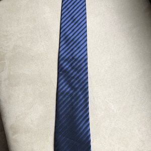Kenneth Cole Blue/Black Stripe Tie